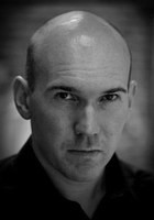 亚历克斯&middot;麦奎因